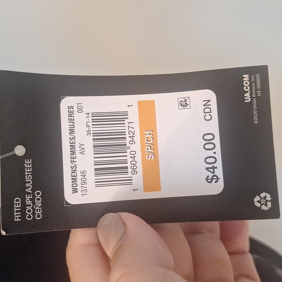 Under Armour Crop Top - Picture 3 of 5